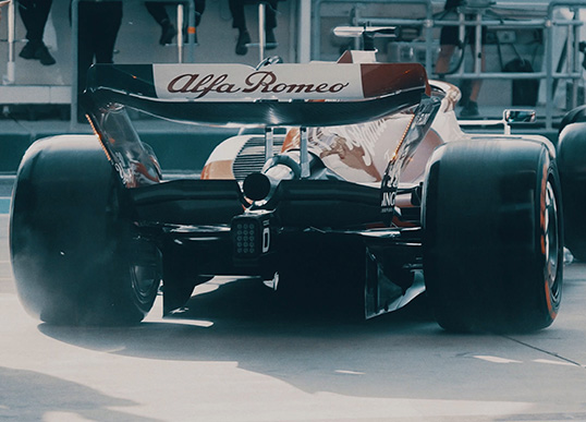 AR-Racing-Model-Page-Box-Beyond-the-visible.jpg